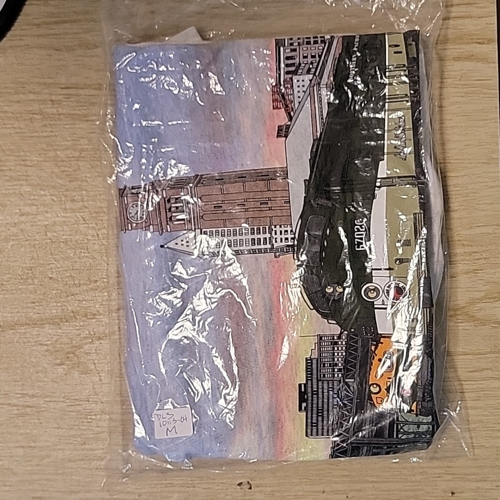 NP GN Train tee (new) - Picture 3 of 4